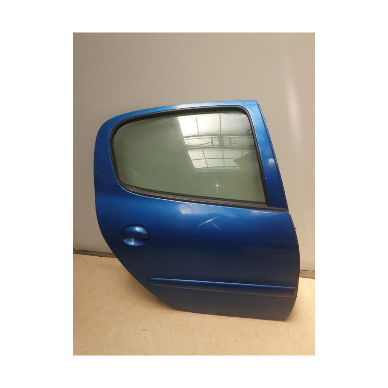 Porte arriere droit PEUGEOT 206+ d’occasion