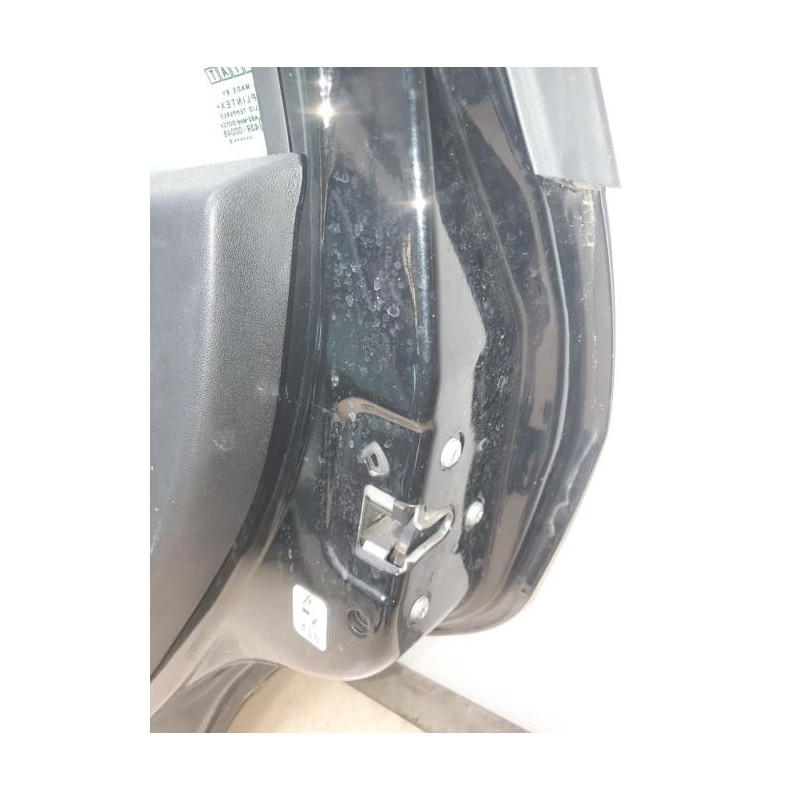 Porte arriere droit FIAT GRANDE PUNTO d’occasion