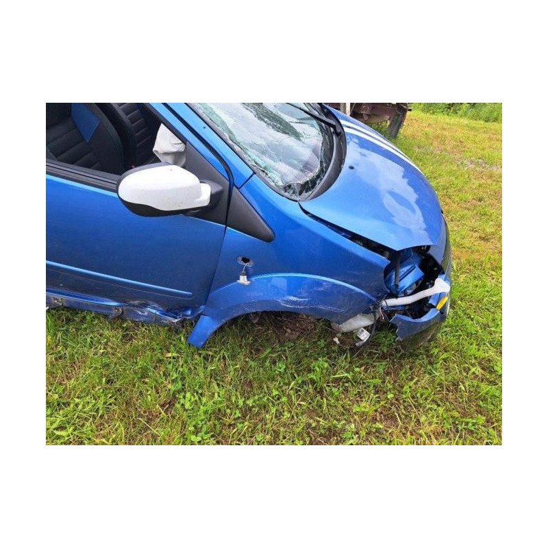 Poignee interieur avant droit RENAULT TWINGO 2 PHASE 2 d’occasion