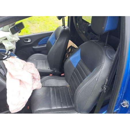Poignee interieur avant droit RENAULT TWINGO 2 PHASE 2 d’occasion
