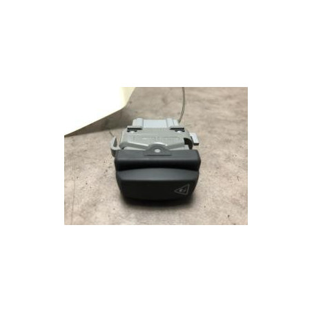 Bouton/Interrupteur RENAULT TWINGO 2 PHASE 2 d’occasion
