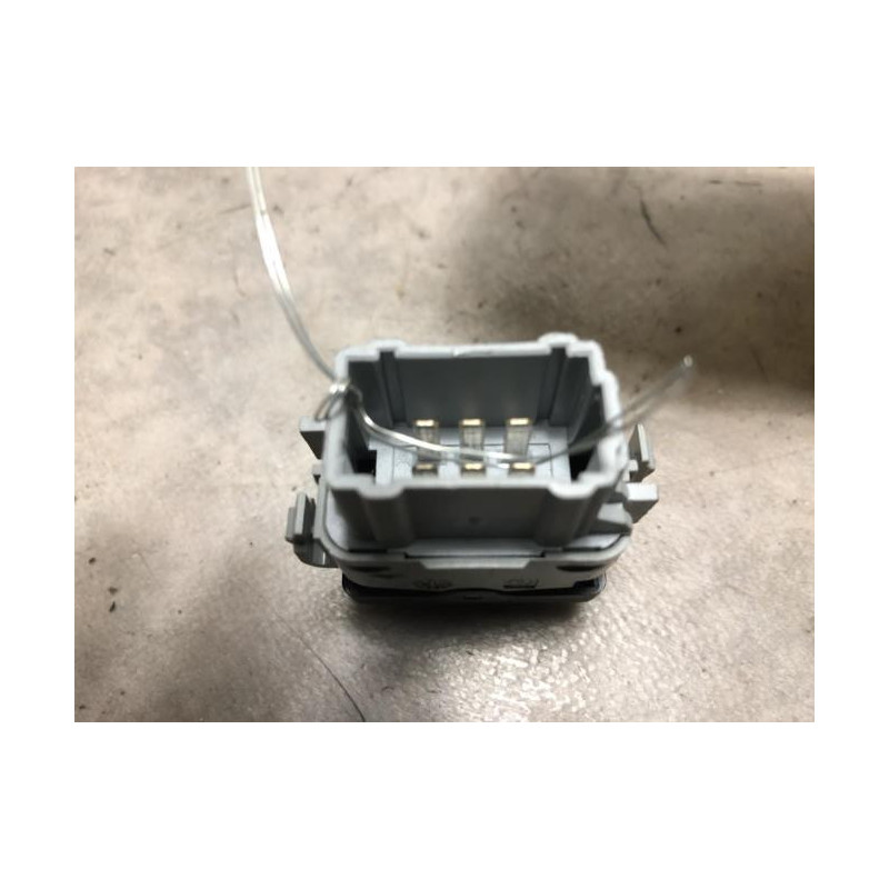 Bouton/Interrupteur RENAULT TWINGO 2 PHASE 2 d’occasion