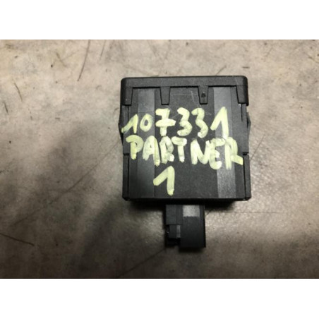 Commande de reglage hauteur de phare PEUGEOT PARTNER 1 PHASE 2 d’occasion