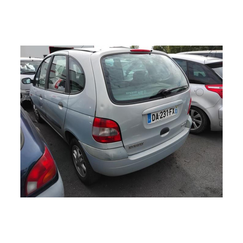 Platine feu arriere droit RENAULT SCENIC 1 PHASE 2 d’occasion
