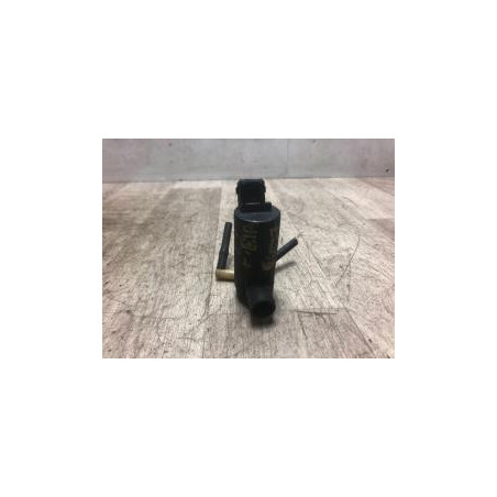 Pompe lave glace avant FORD FIESTA 5 PHASE 2 d’occasion