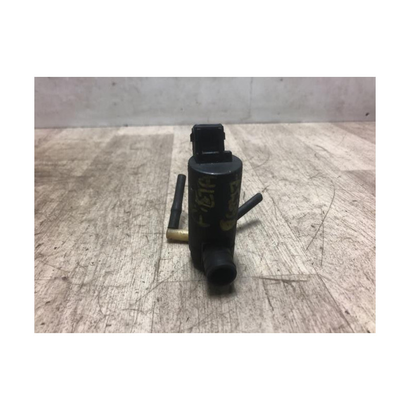 Pompe lave glace avant FORD FIESTA 5 PHASE 2 d’occasion
