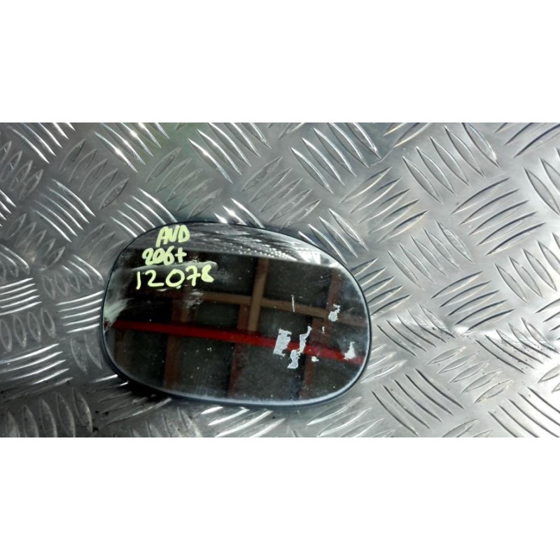 Glace retroviseur droit PEUGEOT 206+ d’occasion