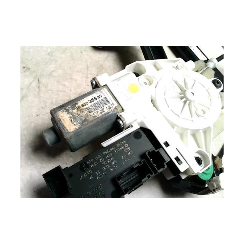 Leve vitre electrique avant droit PEUGEOT 407 COUPE d’occasion