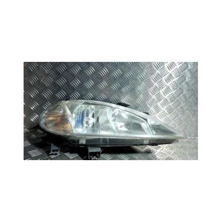 Optique avant principal droit (feux)(phare) RENAULT MEGANE 1 PHASE 2 d’occasion