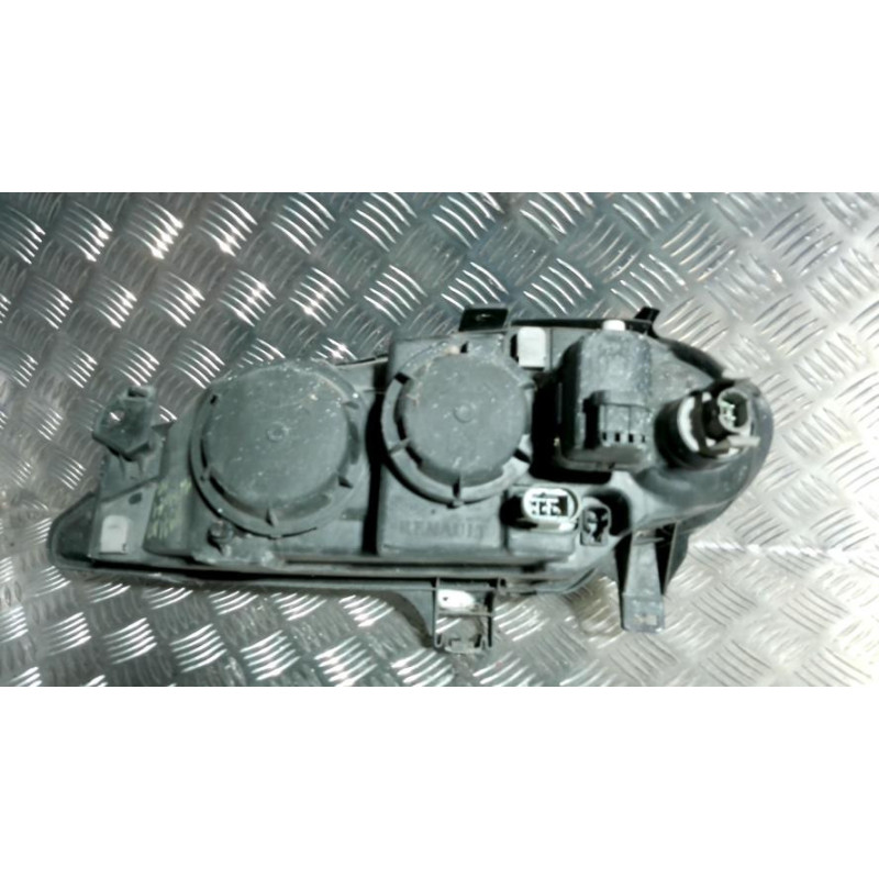 Optique avant principal droit (feux)(phare) RENAULT MEGANE 1 PHASE 2 d’occasion