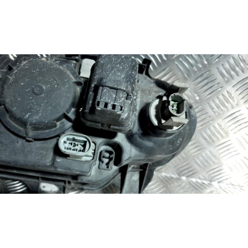 Optique avant principal droit (feux)(phare) RENAULT MEGANE 1 PHASE 2 d’occasion
