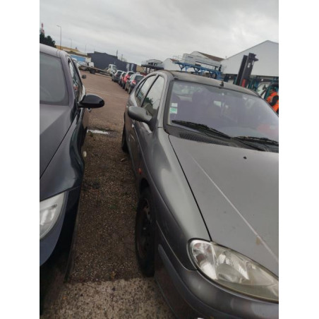 Optique avant principal droit (feux)(phare) RENAULT MEGANE 1 PHASE 2 d’occasion