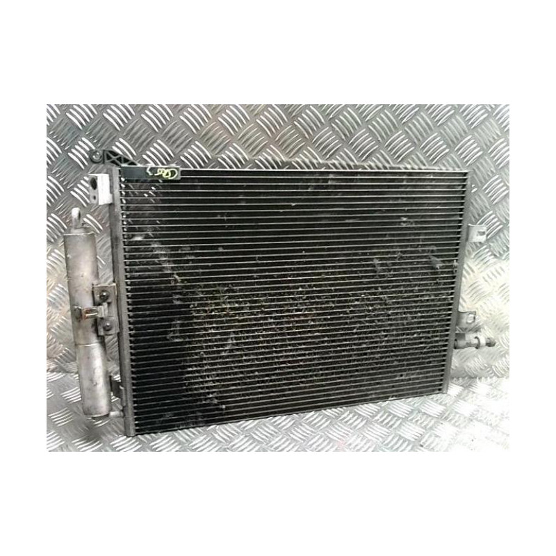 Condenseur de clim RENAULT CLIO 3 PHASE 1 d’occasion