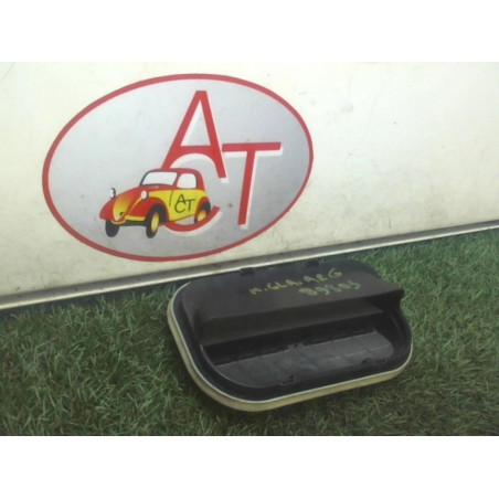 Aerateur gauche MERCEDES CLASSE GLA (X156) d’occasion