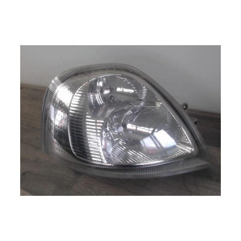 Optique avant principal droit (feux)(phare) RENAULT MASTER 2 PHASE 3 d’occasion