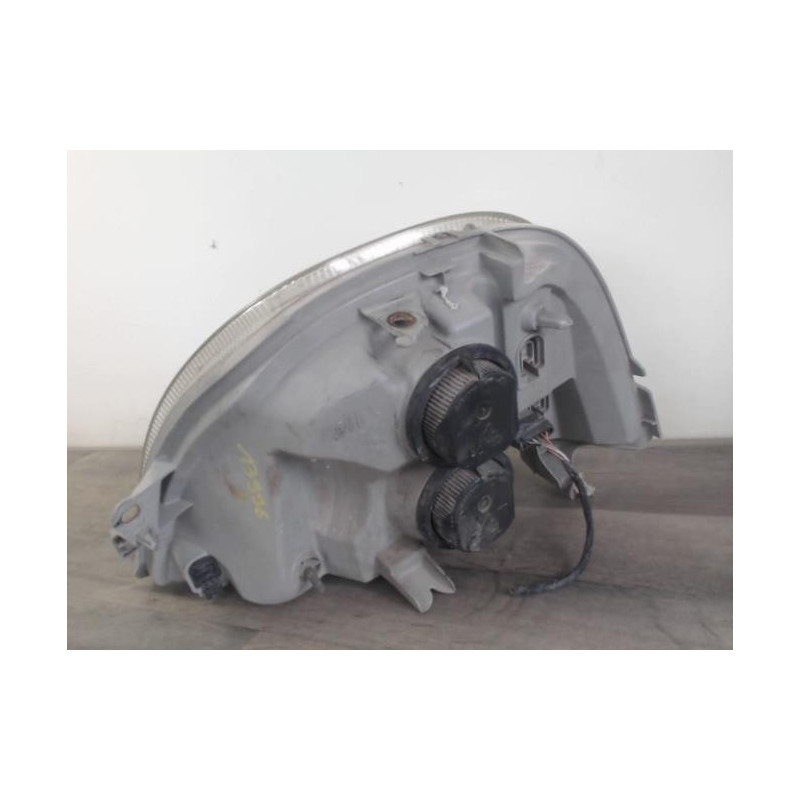 Optique avant principal droit (feux)(phare) RENAULT MASTER 2 PHASE 3 d’occasion