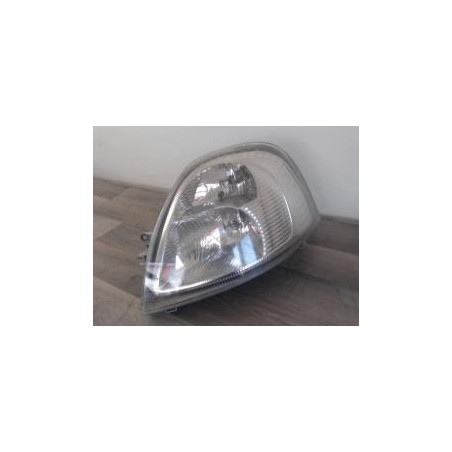 Optique avant principal gauche (feux)(phare) RENAULT MASTER 2 PHASE 3 d’occasion