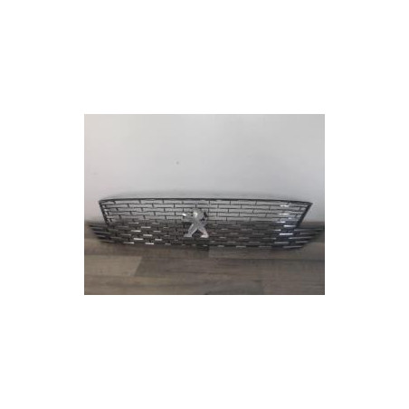 Grille de calandre PEUGEOT 3008 2 PHASE 2 d’occasion