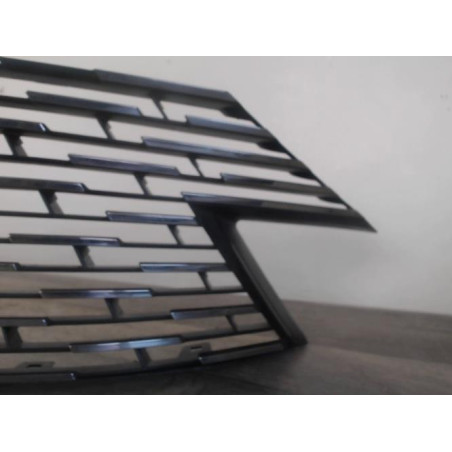 Grille de calandre PEUGEOT 3008 2 PHASE 2 d’occasion