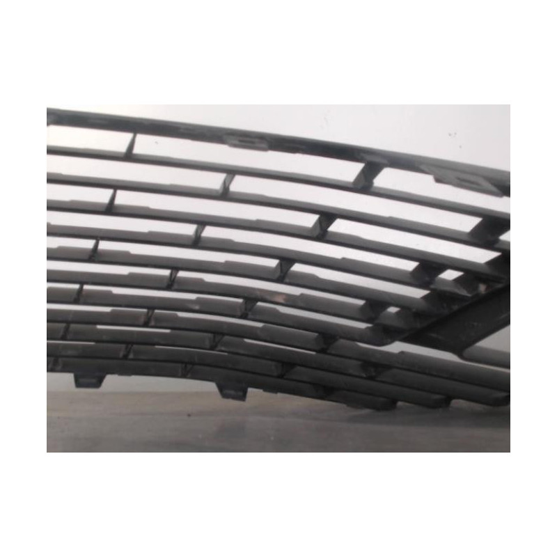 Grille de calandre PEUGEOT 3008 2 PHASE 2 d’occasion