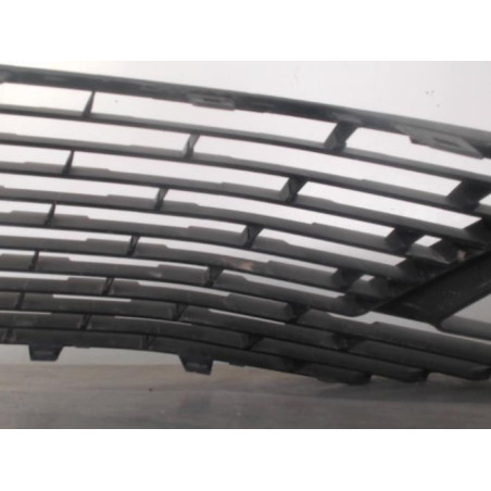 Grille de calandre PEUGEOT 3008 2 PHASE 2 d’occasion