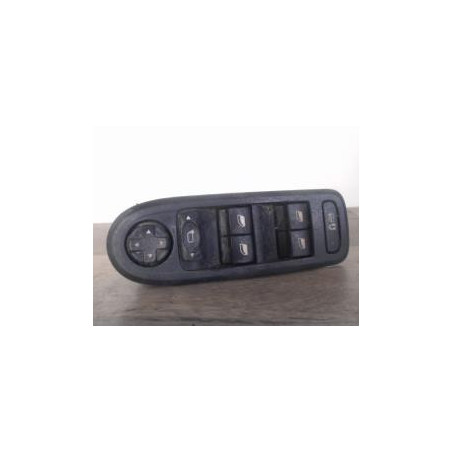 Interrupteur de leve vitre avant gauche PEUGEOT 206 PHASE 1 d’occasion