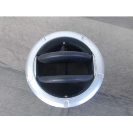 Aerateur tableau de bord avant gauche DACIA SANDERO 1 d’occasion