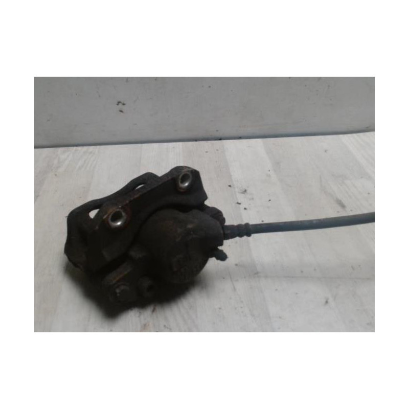 Etrier avant gauche (freinage) DACIA SANDERO 1 d’occasion