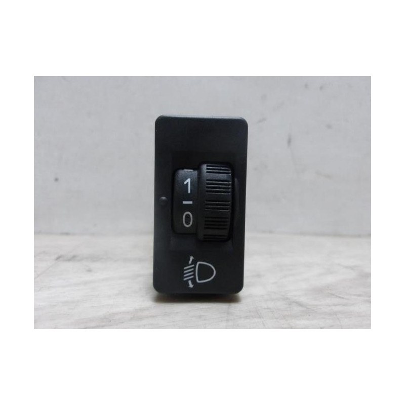 Commande de reglage hauteur de phare PEUGEOT 208 1 PHASE 2 d’occasion
