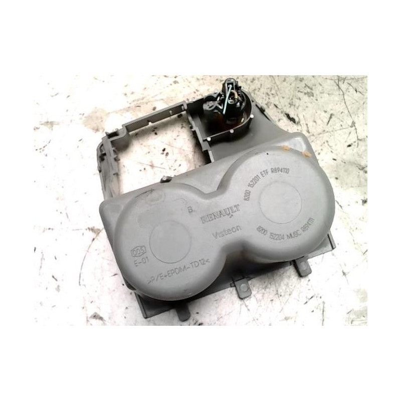 Vide poche RENAULT CLIO 2 PHASE 2 d’occasion