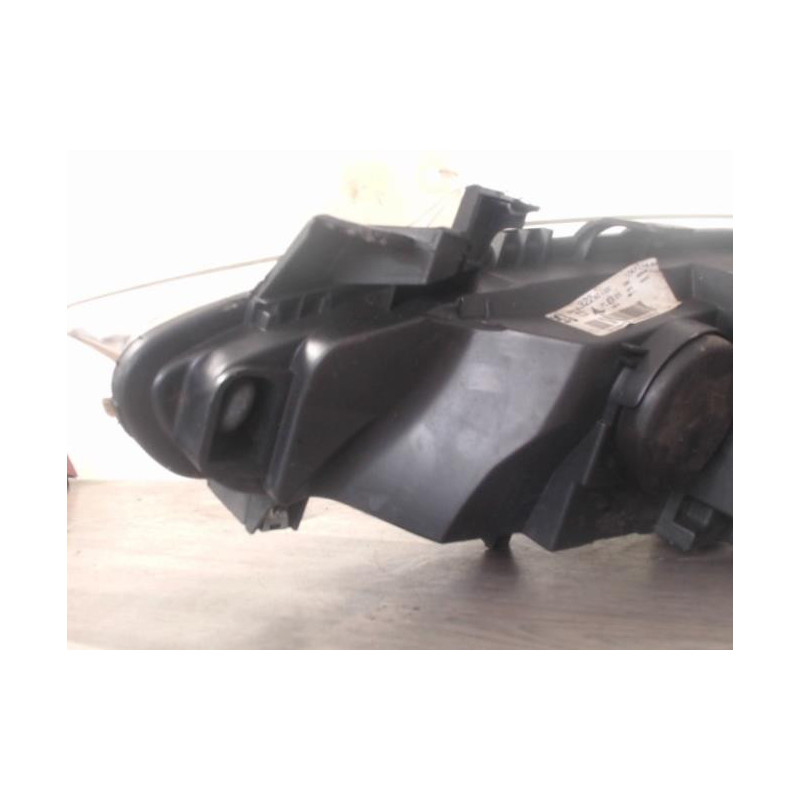 Optique avant principal droit (feux)(phare) PEUGEOT 307 PHASE 2 d’occasion