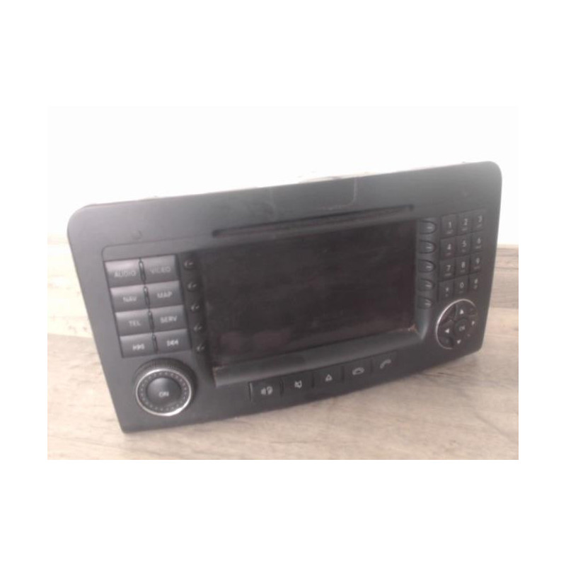 Autoradio d'origine MERCEDES CLASSE M 164 PHASE 1 d’occasion