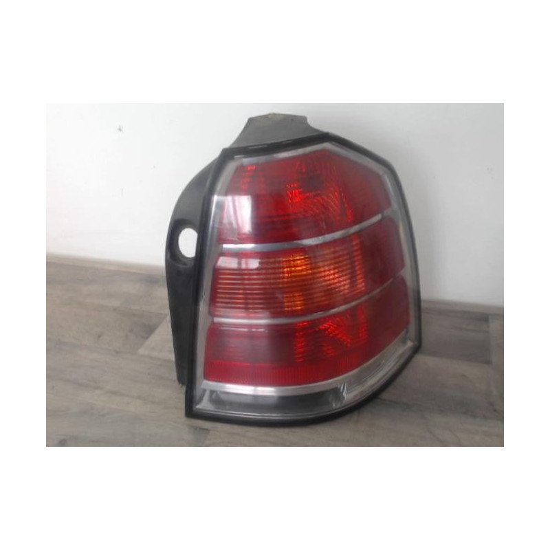 Feu arriere principal droit (feux) OPEL ZAFIRA B PHASE 2 d’occasion
