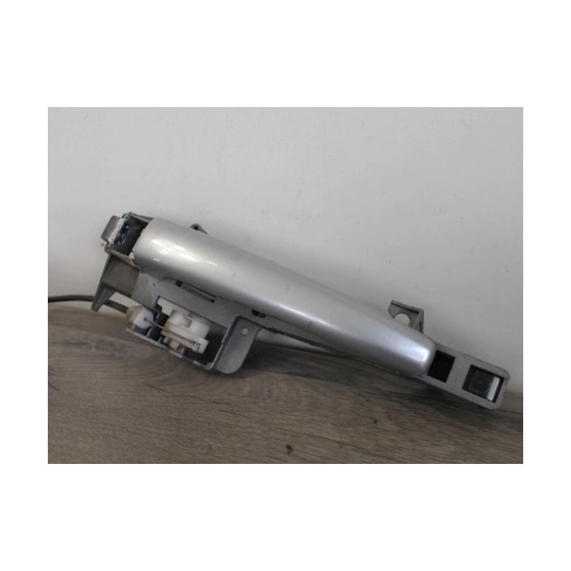 Serrure avant gauche PEUGEOT 407 PHASE 1 d’occasion