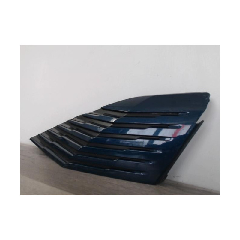 Moulure de pare choc avant PEUGEOT 3008 2 PHASE 2 d’occasion