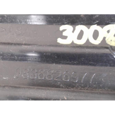 Moulure de pare choc avant PEUGEOT 3008 2 PHASE 2 d’occasion