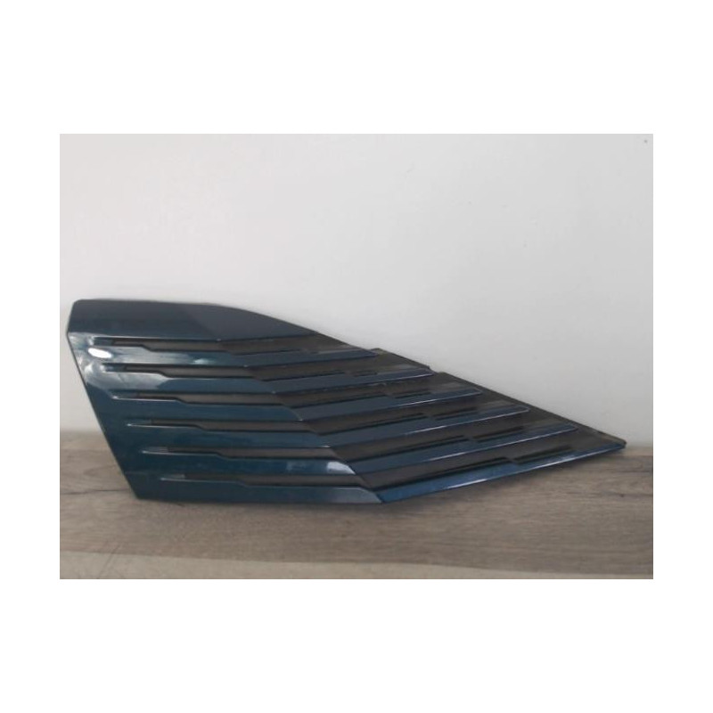 Moulure de pare choc avant PEUGEOT 3008 2 PHASE 2 d’occasion