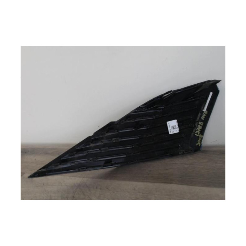 Moulure de pare choc avant PEUGEOT 3008 2 PHASE 2 d’occasion
