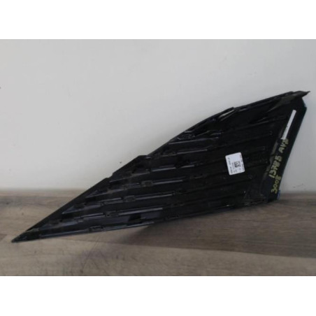 Moulure de pare choc avant PEUGEOT 3008 2 PHASE 2 d’occasion
