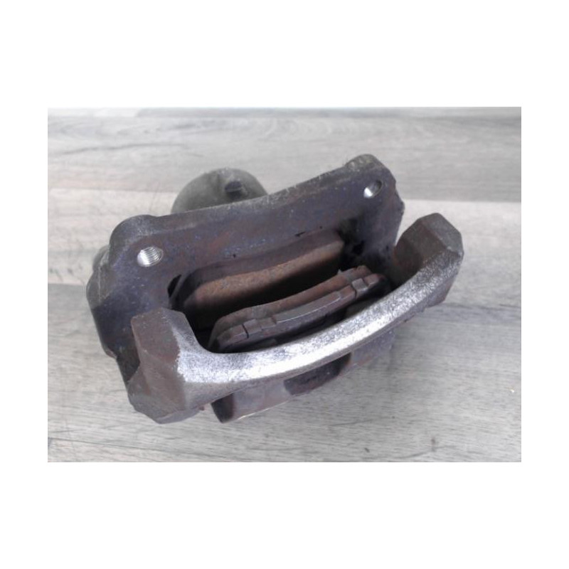 Etrier avant gauche (freinage) FORD FIESTA 6 PHASE 1 d’occasion