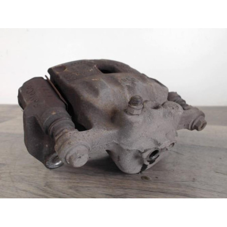 Etrier avant gauche (freinage) FORD FIESTA 6 PHASE 1 d’occasion