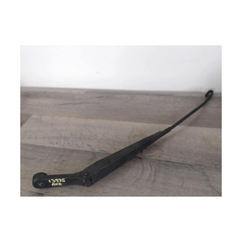 Bras essuie glace avant droit SUZUKI GRAND VITARA 1 d’occasion