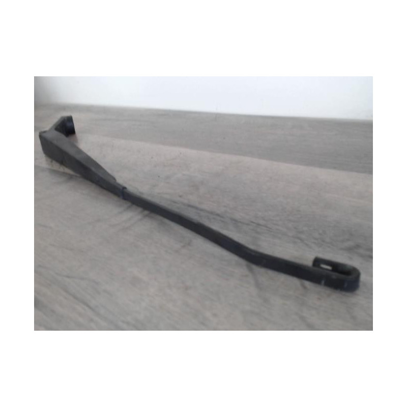 Bras essuie glace avant droit SUZUKI GRAND VITARA 1 d’occasion