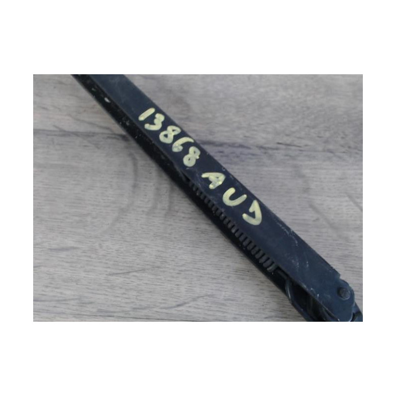 Bras essuie glace avant droit RENAULT CLIO 4 PHASE 1 d’occasion