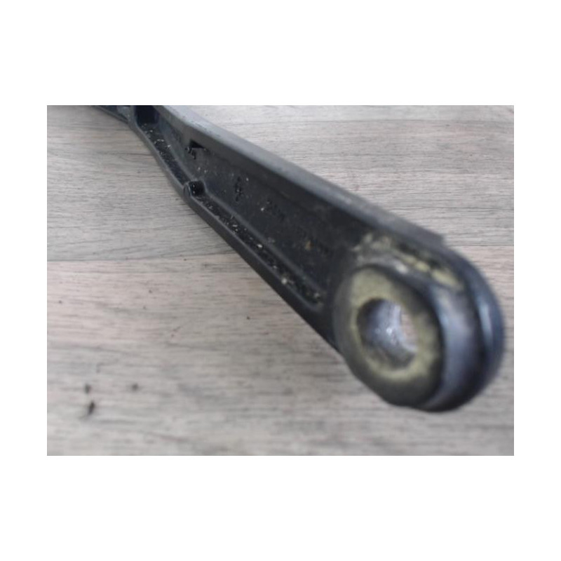 Bras essuie glace avant droit RENAULT CLIO 4 PHASE 1 d’occasion
