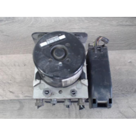 Bloc ABS (freins anti-blocage) FORD FIESTA 6 PHASE 1 d’occasion