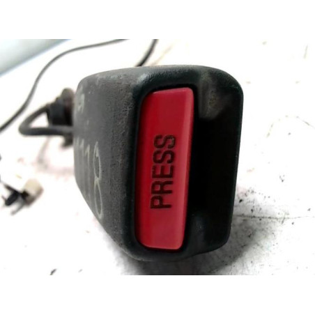 Attache ceinture avant gauche NISSAN NOTE 1 PHASE 1 d’occasion