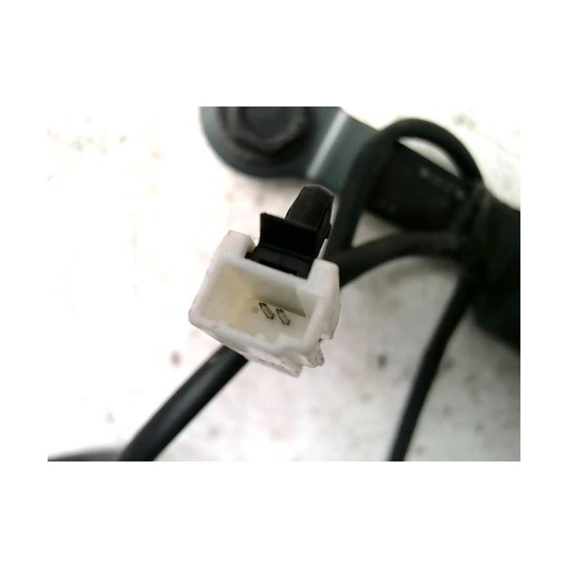Attache ceinture avant gauche NISSAN NOTE 1 PHASE 1 d’occasion