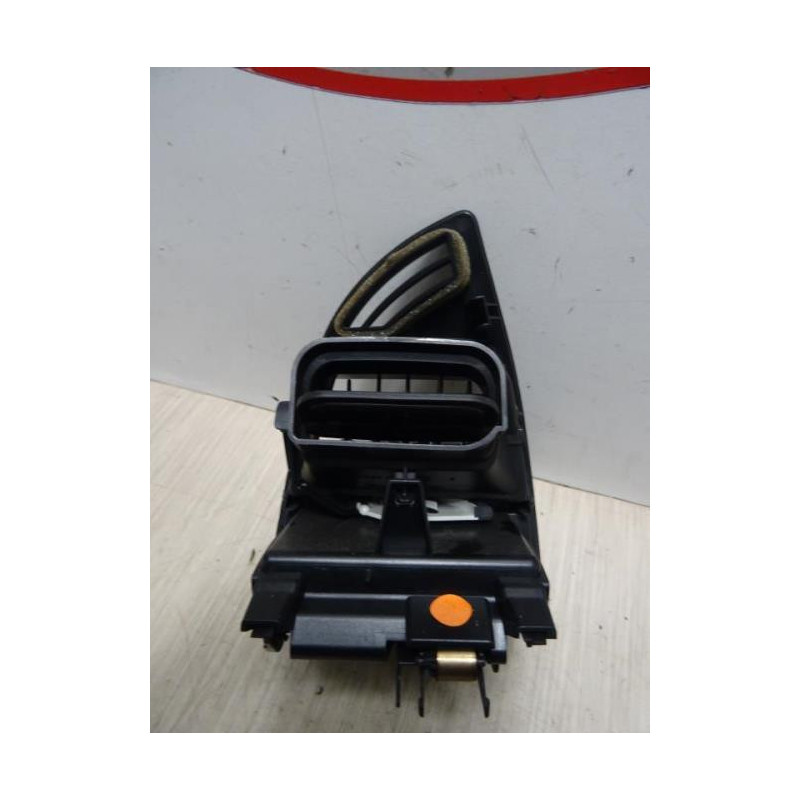 Aerateur tableau de bord avant gauche CITROEN C4 1 PHASE 1 COUPE d’occasion