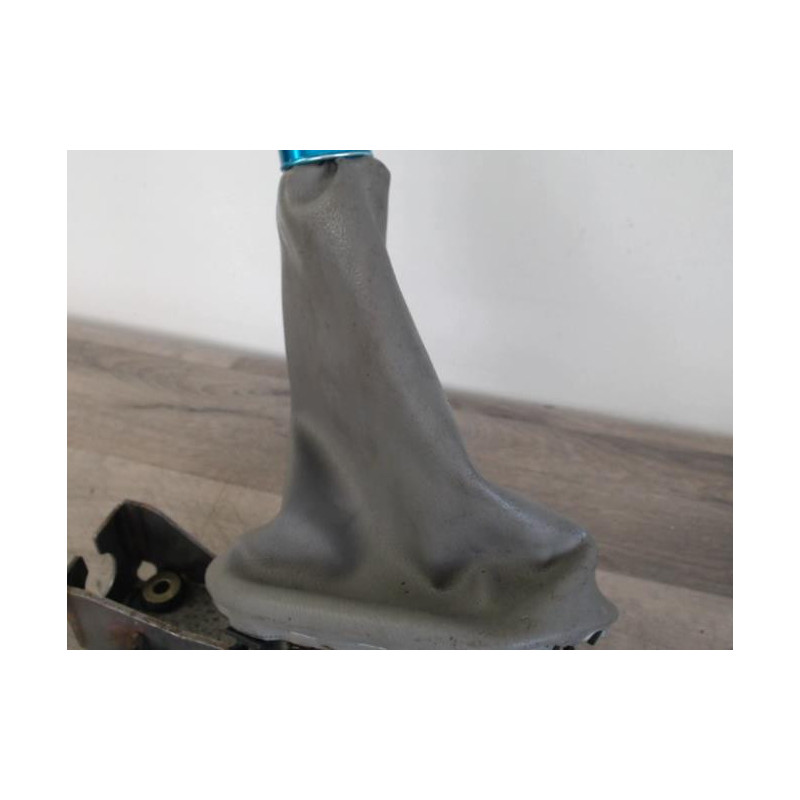 Levier de vitesses RENAULT LAGUNA 1 PHASE 2 d’occasion